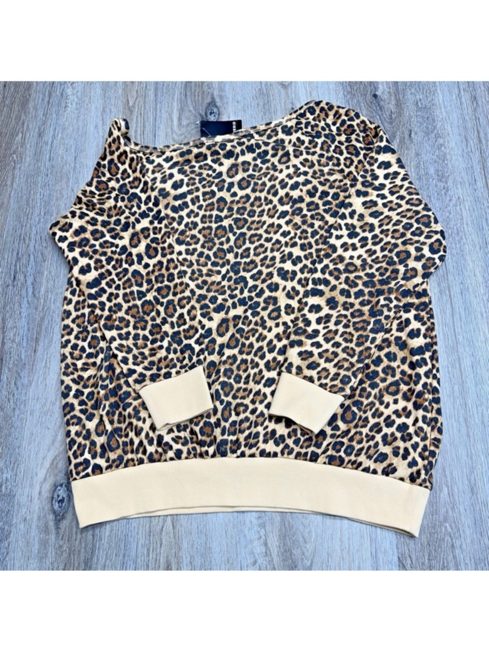 Leopard Print Pullover Sweatshirt in Tan and Black
